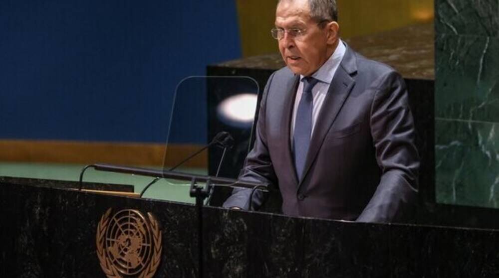 Лавров заявил, что Украина не выполняет минские соглашения и ее «нужно заставить»