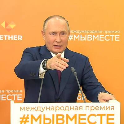 Президент объявил имя победителя в номинации "Волонтер года"