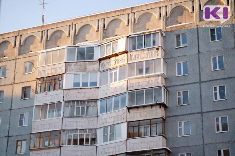 С 1 марта 2022 года россиян начнут штрафовать за самостоятельную обшивку или остекление балконов