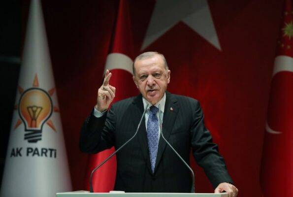 Турецкая лира отреагировала падением на заявления «бескомпромиссного» Эрдогана