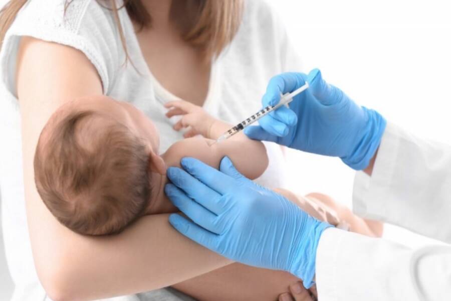 Тестирование вакцины от Covid-19 на детях младше 12 лет начнут в 2022 году