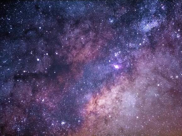 Ученые нашли загадочную галактику без темной материи
