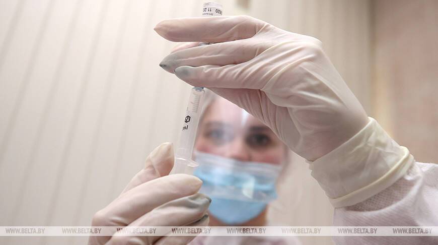 Более 2,9 млн белорусов прошли полный курс вакцинации против COVID-19