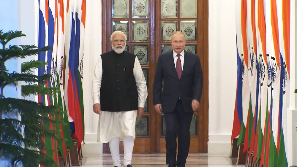 Моди на переговорах с Путиным назвал неизменной российско-индийскую дружбу