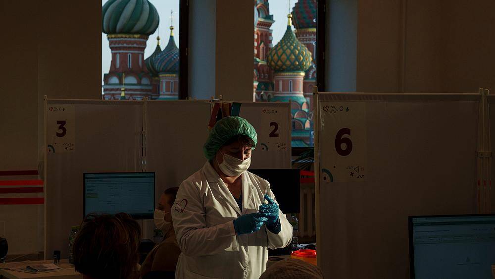 Российские антиваксеры: за Путина, но против прививки