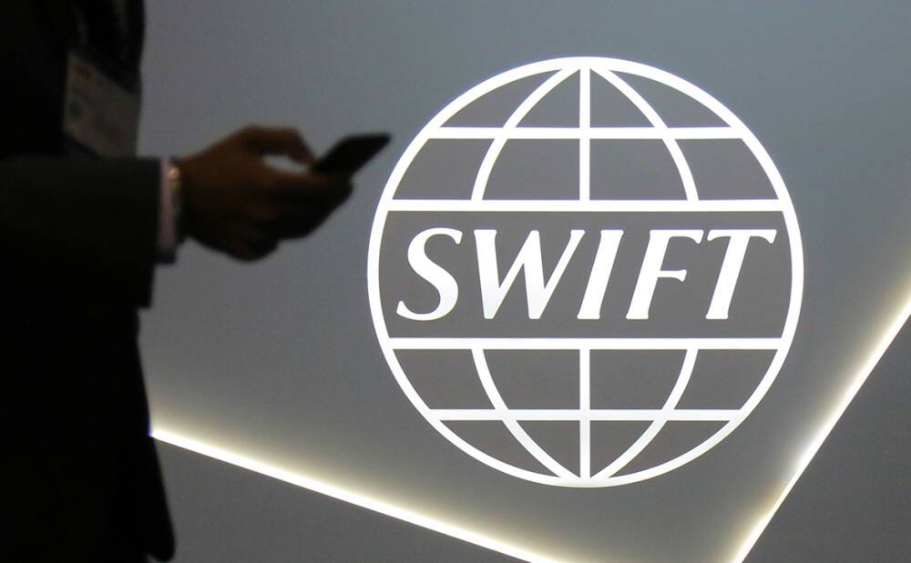 В США рассматривают возможность отключения России от SWIFT, - СМИ