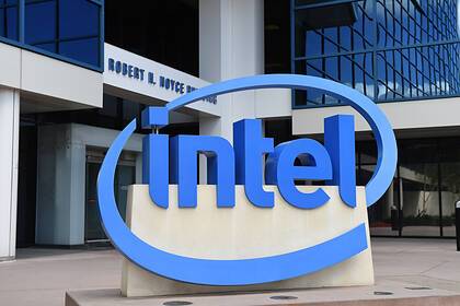 Акции Intel взлетели