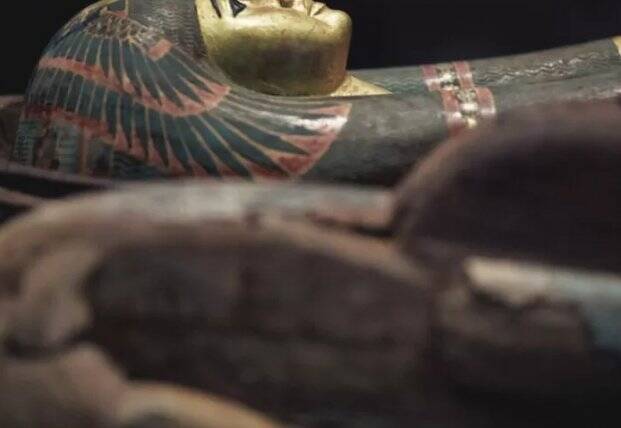 В Египте нашли мумии мужчины и женщины с золотыми языками (фото)