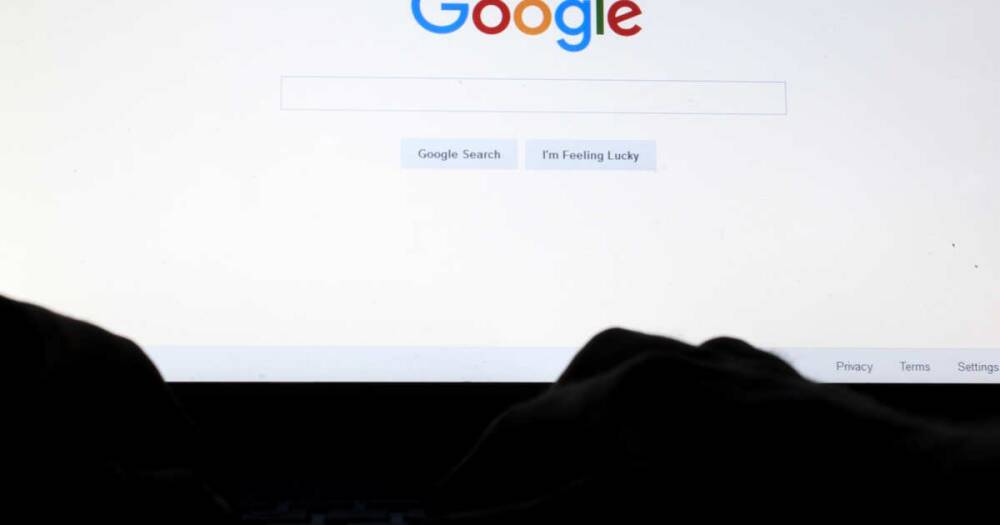 Google обвиняет двоих граждан России в заражении миллиона компьютеров