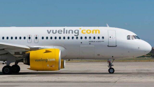 Испанский лоукостер Vueling начал летать в Украину