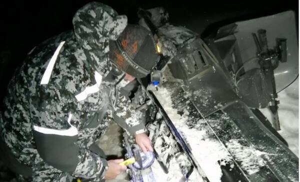 В Югре спасли рыбаков, которые едва не замерзли в палатке в тайге
