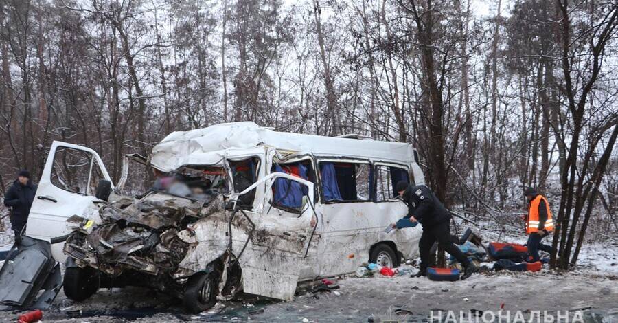 Полиция задержала водителя грузовика, причастного к смертельному ДТП под Черниговом