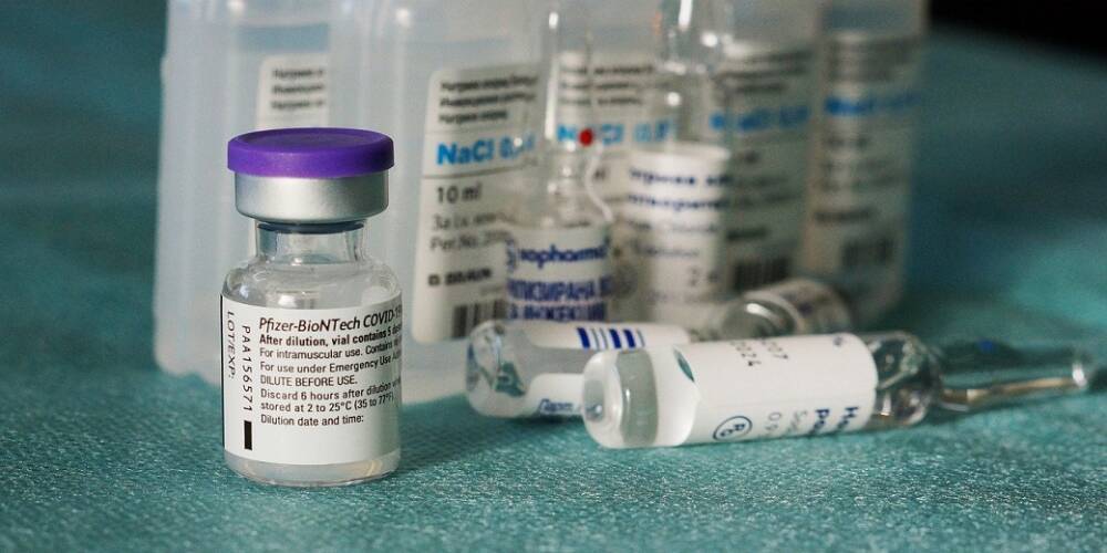 Pfizer: только три дозы вакцины могут нейтрализовать штамм «омикрон»
