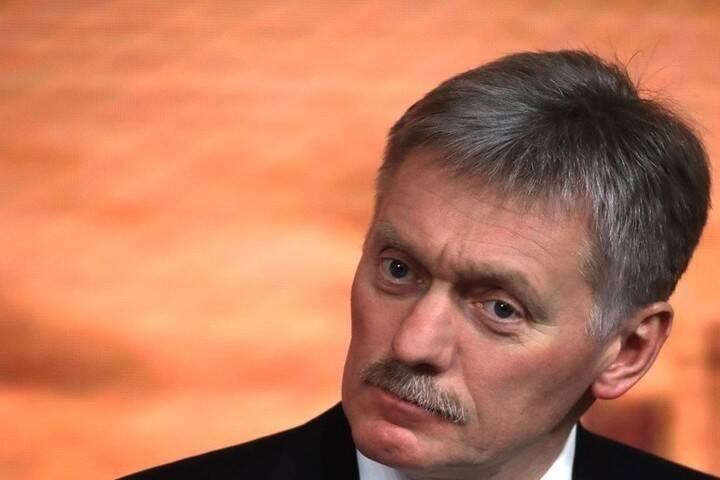 Песков заявил, что НАТО подминает под себя Украину