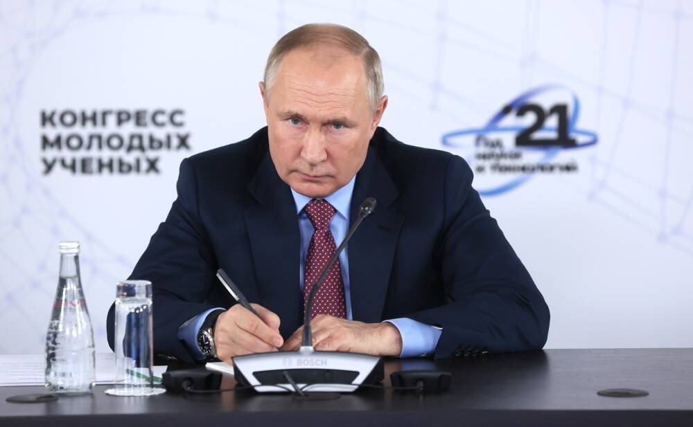 Молодой ученый удивил Путина высокой стоимостью поездки на космодром Восточный