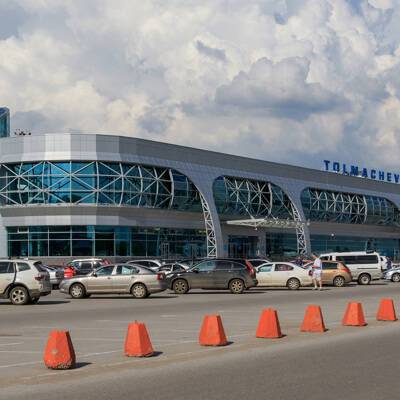 В аэропорту "Толмачево" задержали авиадебоширов