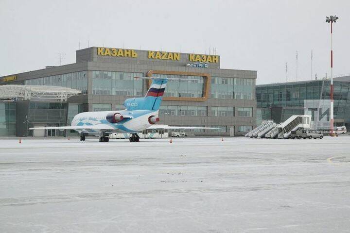 Более ста пассажиров рейса Казань-Дубай задержала поломка самолета