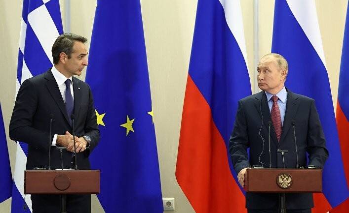 Hürriyet: пока премьер Греции встречался с Путиным, Песков пытался успокоить Турцию