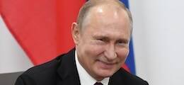 Путин поручил чаще отправлять россиян на исправительные работы
