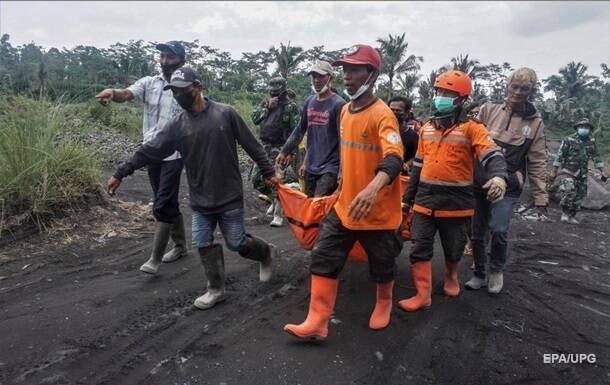Извержение вулкана в Индонезии: уже 43 погибших