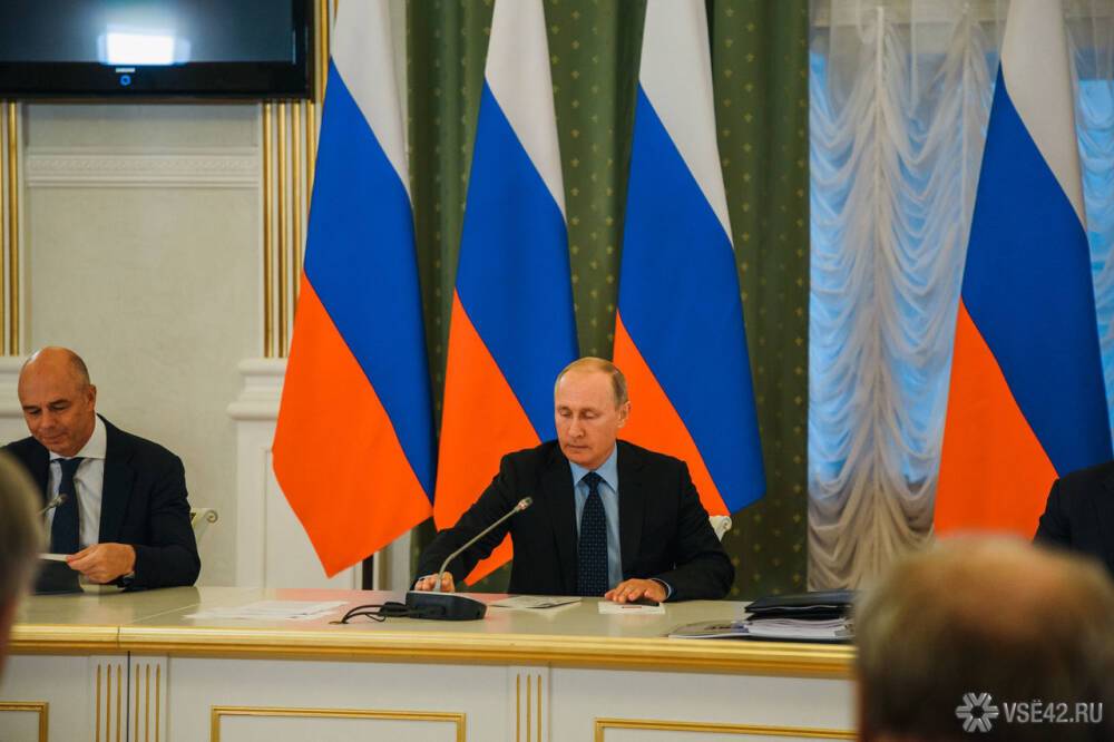 Владимир Путин прокомментировал идею введения QR-кодов в транспорте