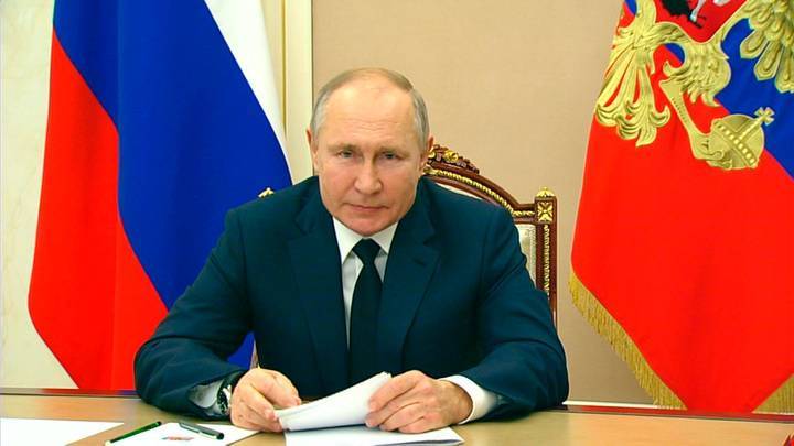 Новости на "России 24". Президент отметил важную роль банков в преодолении последствий пандемии