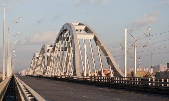 Все очень устали: Как Дарницкий мост мог бы спасти Киев от пробок и почему этого до сих пор не произошло