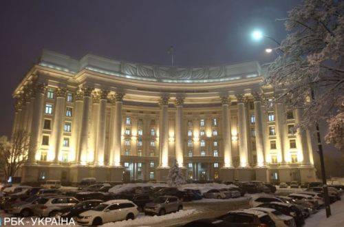 МИД Украины добивается введения санкций против РФ из-за подавления протестов