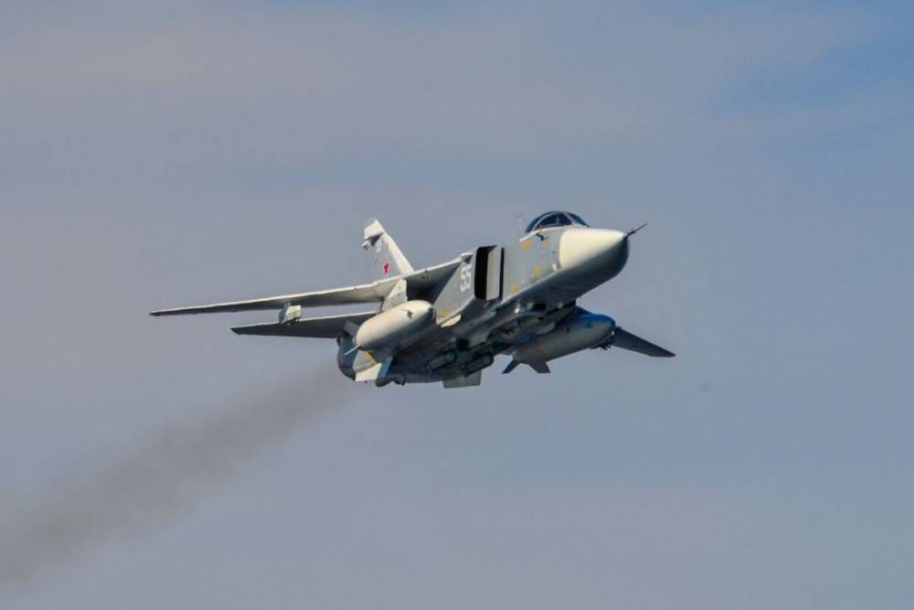 Экипаж американского эсминца уловил русский сигнал от истребителя Су-24