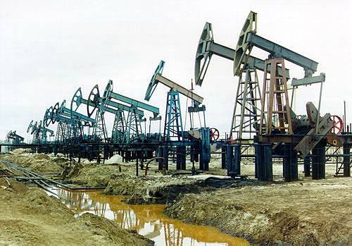МВФ: Россия сможет долго выдержать низкие нефтяные цены