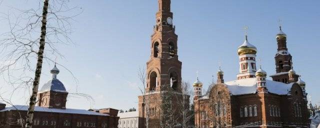 Свердловские власти признали за РПЦ права на Среднеуральский монастырь