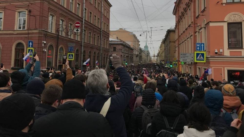Госдума России увеличила размеры штрафов за нарушения на митингах