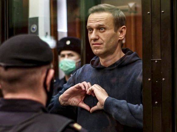«Остановите террор, освободите Навального»: более 400 музыкантов вступились за оппозиционера
