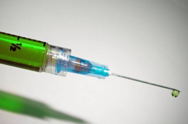Украина получит от Евросоюза до 3,7 млн доз вакцины AstraZeneca