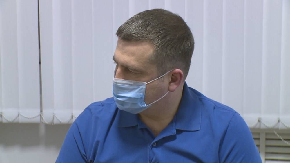 Главный медик Воронежской области привился от коронавируса