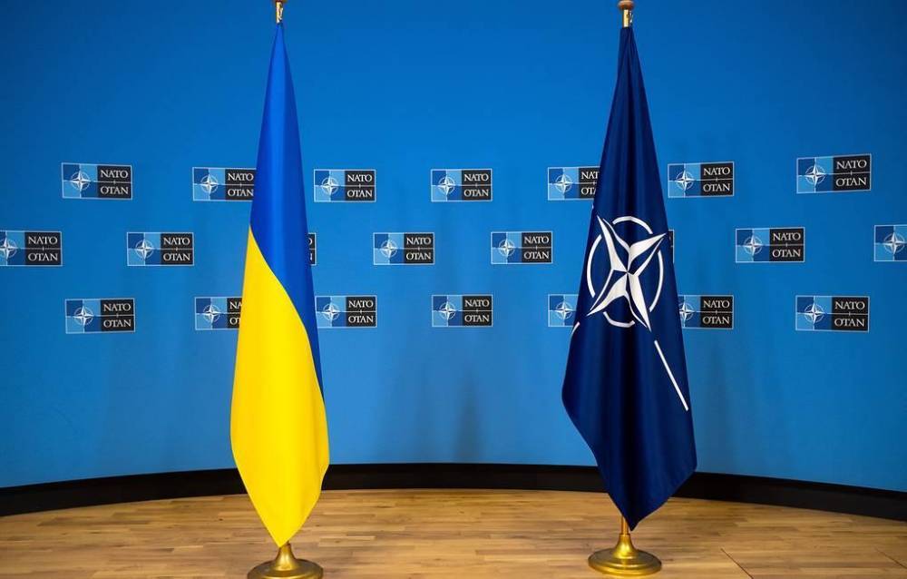 Киев предложил НАТО использовать воздушное пространство над Крымом для операций альянса