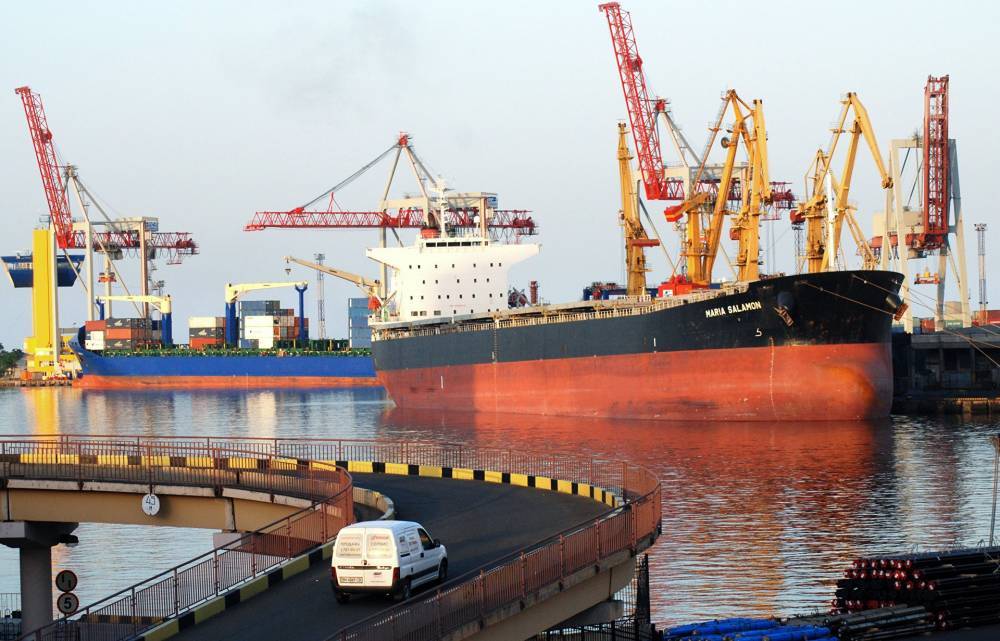 Украина осталась без транзита руды после открытия порта в Усть-Луге