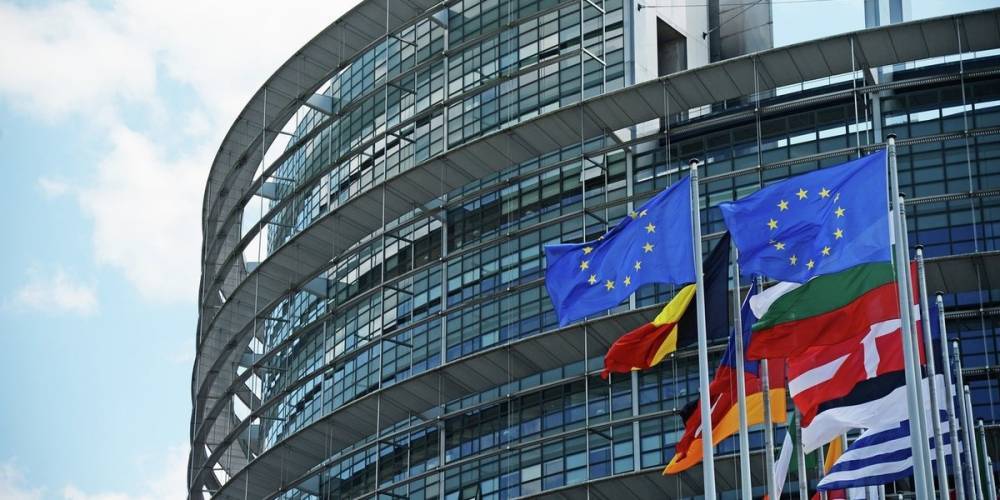 Европарламент принял резолюцию, в которой осудил давление и запугивание оппонентов властью