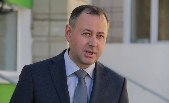 Экс-советника вице-губернатора Свердловской области обвинили во взятке