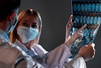 Российские учёные впервые в мире применили новый метод лечения рака мозга