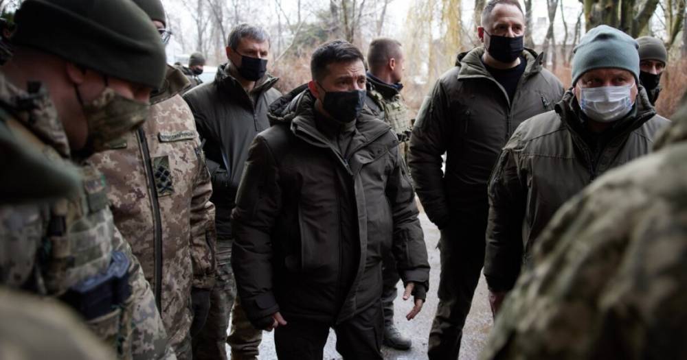 Зеленский на Донбассе: Мы не дадим сепаратистам сорвать прекращение огня