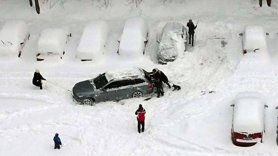 Во Львовской области выпало почти 100 сантиметров снега