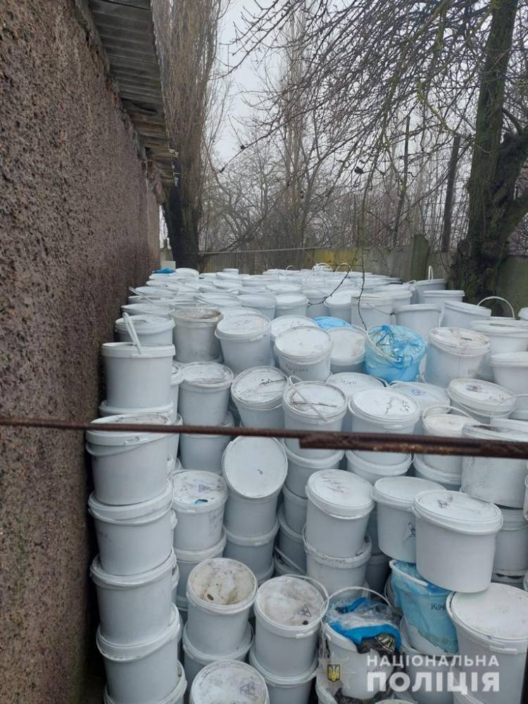 Под Киевом найдена свалка эпидемически опасных отходов