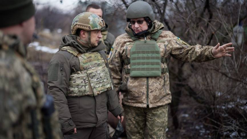На Украине назвали «жалким поцем» Владимира Зеленского после визита на Донбасс
