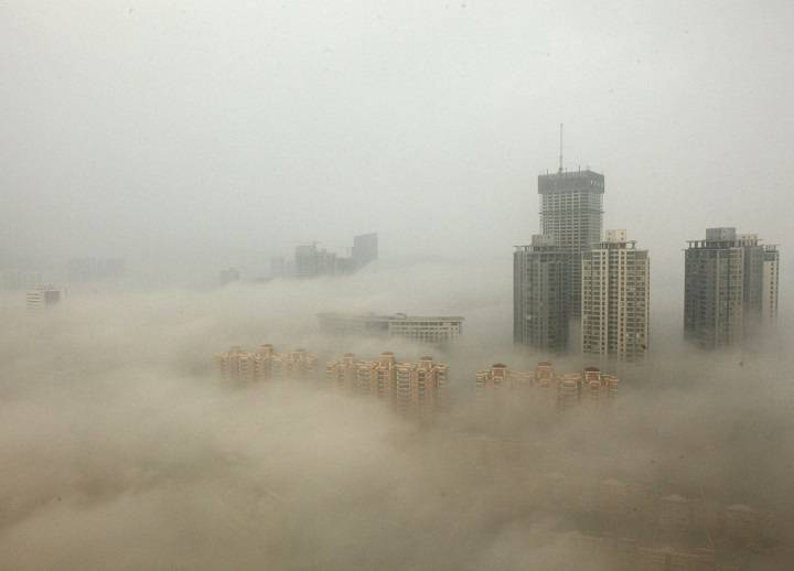 Китайские ученые выяснили: от загрязнения воздуха человечество глупеет