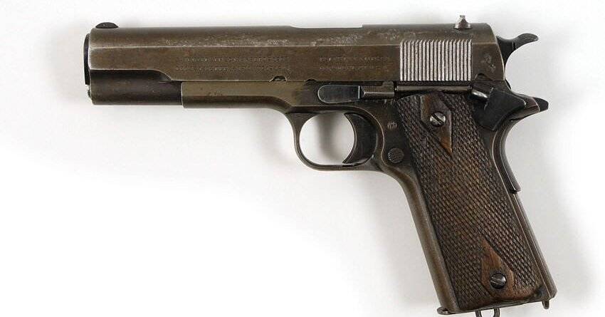 Легендарную компанию Colt купят чешские оружейники. Как так вышло?