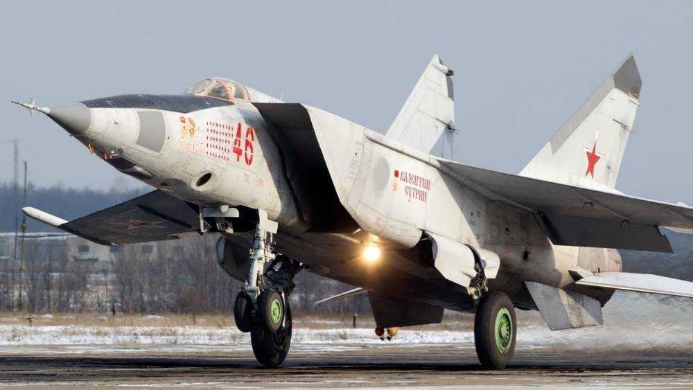 Китайские СМИ назвали лидерские качества российского истребителя МиГ-25