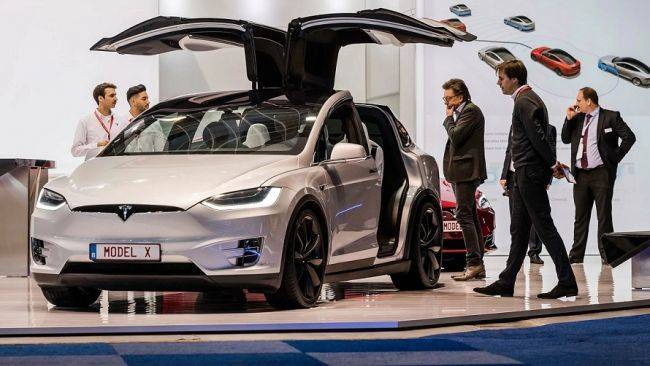 Компания Tesla отзывает электромобили Model X из-за очередного дефекта