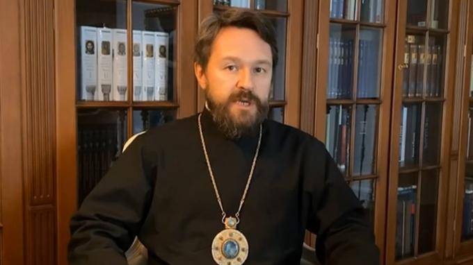 В РПЦ призвали исключить задержание случайных людей на несанкционированных акциях