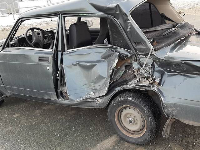 На Южном Урале водитель легковушки пострадал в ДТП с маршруткой